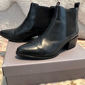 Vagabond Marja Cap-Toe Bootie Size 37 6.5